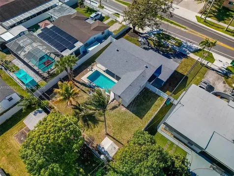 19335 Franjo Road Cutler Bay FL 33157
