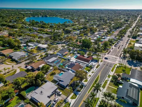 19335 Franjo Road Cutler Bay FL 33157
