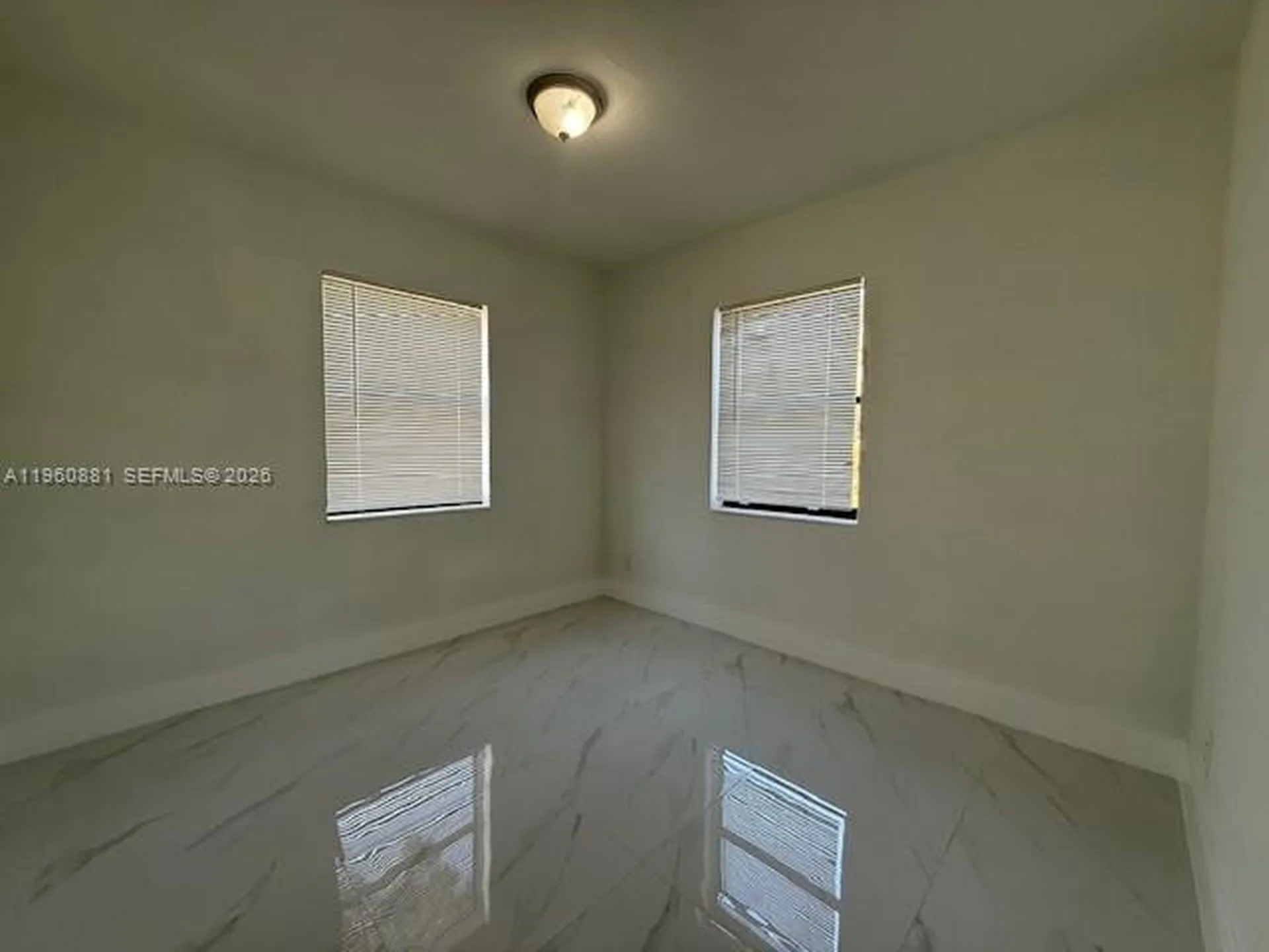 215 SW 21st Way Fort Lauderdale FL 33312