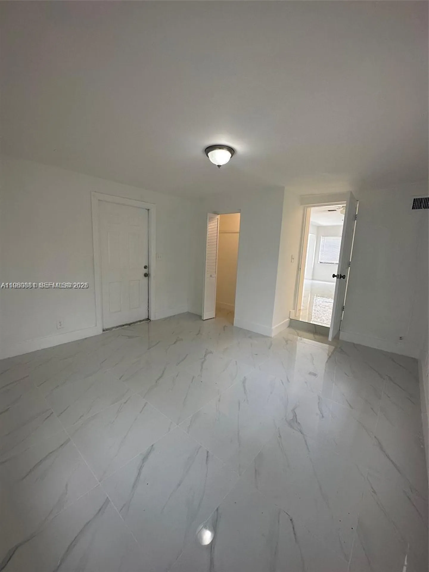 215 SW 21st Way Fort Lauderdale FL 33312