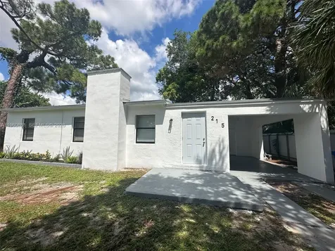 215 SW 21st Way Fort Lauderdale FL 33312