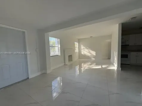 215 SW 21st Way Fort Lauderdale FL 33312