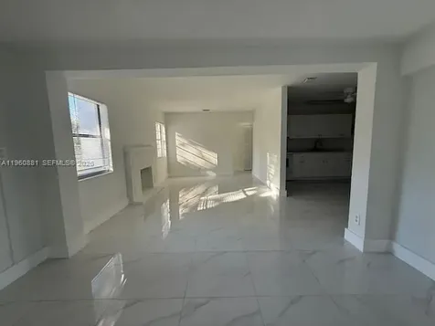 215 SW 21st Way Fort Lauderdale FL 33312