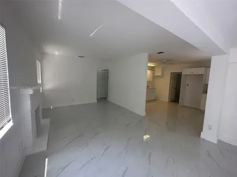 215 SW 21st Way Fort Lauderdale FL 33312