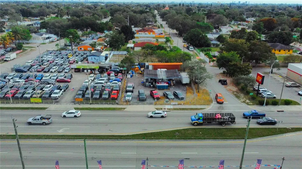 9301 NW 27th Avenue Miami FL 33147
