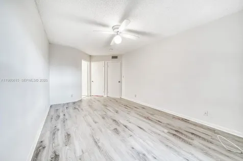 8290 Lake Drive Doral FL 33166