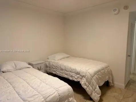 5161 Collins Avenue Miami Beach FL 33140