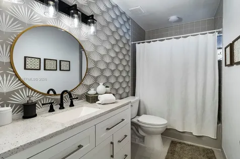 6255 SW 99th Terrace Pinecrest FL 33156