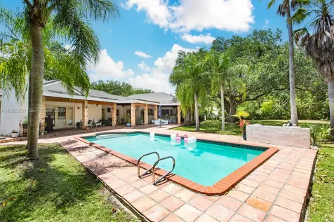 6255 SW 99th Terrace Pinecrest FL 33156