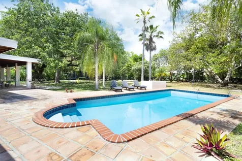 6255 SW 99th Terrace Pinecrest FL 33156