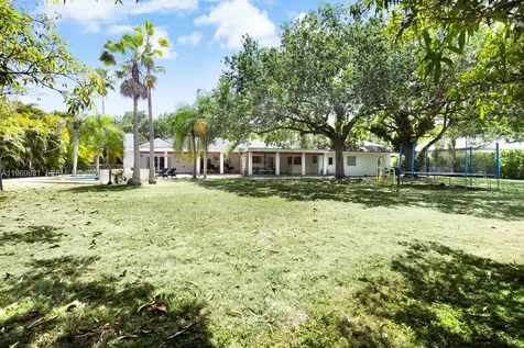 6255 SW 99th Terrace Pinecrest FL 33156