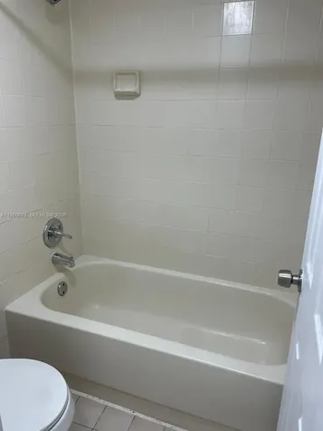 1075 W 68th Street Hialeah FL 33014
