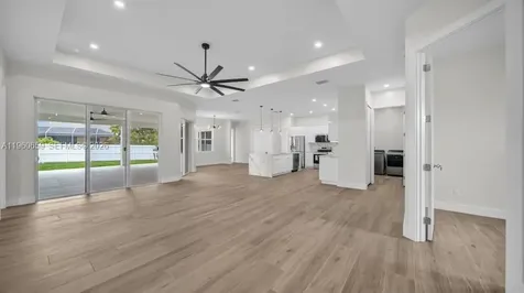1726 SW 36th Ter, Cape Coral FL 33914