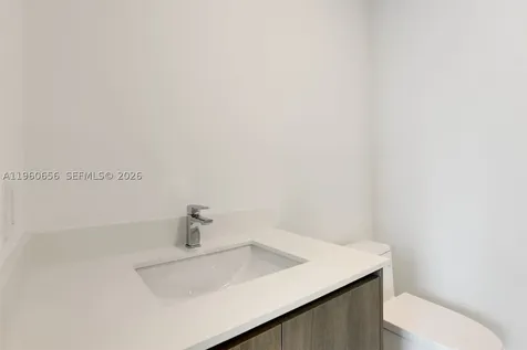 17550 Collins Avenue Sunny Isles Beach FL 33160