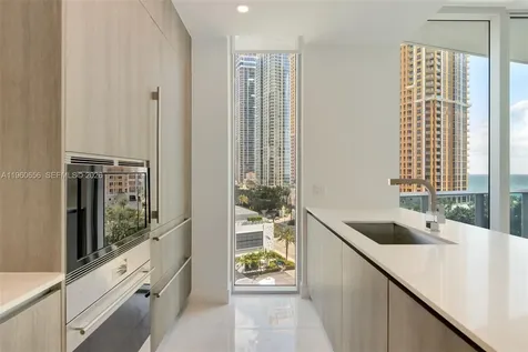 17550 Collins Avenue Sunny Isles Beach FL 33160