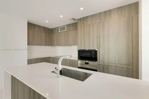 17550 Collins Avenue Sunny Isles Beach FL 33160