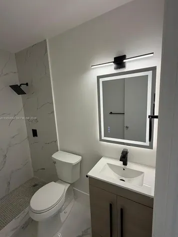 725 SW 11th Avenue Hallandale Beach FL 33009