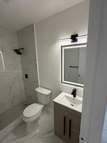 725 SW 11th Avenue Hallandale Beach FL 33009