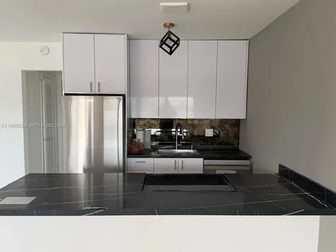 725 SW 11th Avenue Hallandale Beach FL 33009