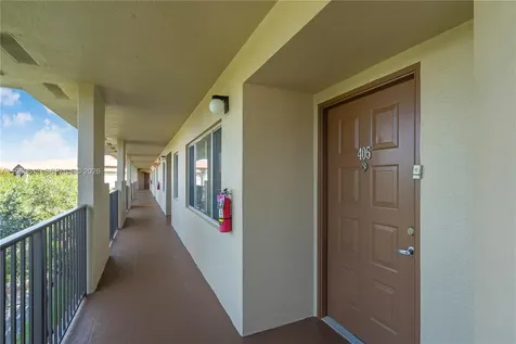901 SW 141st Avenue Pembroke Pines FL 33027