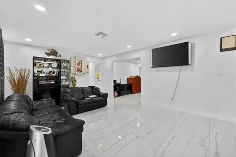 20 NE 215th Street Miami Gardens FL 33179