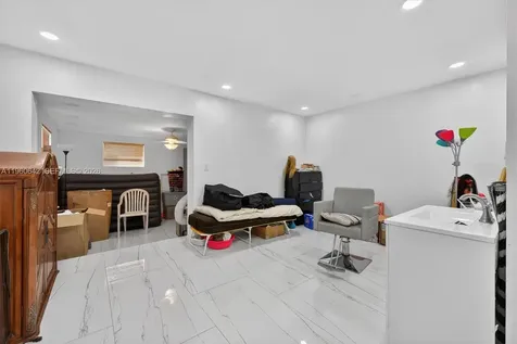 20 NE 215th Street Miami Gardens FL 33179
