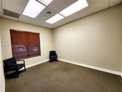 1016 Collier Center Way Naples FL 34110