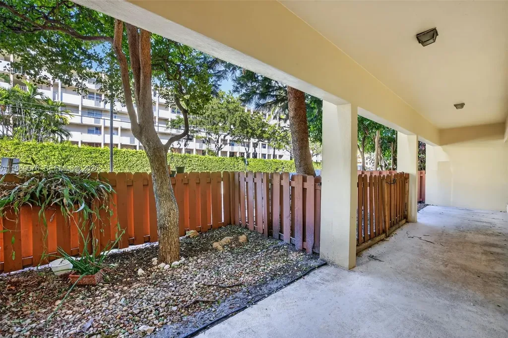 1700 SE 15th Street Fort Lauderdale FL 33316