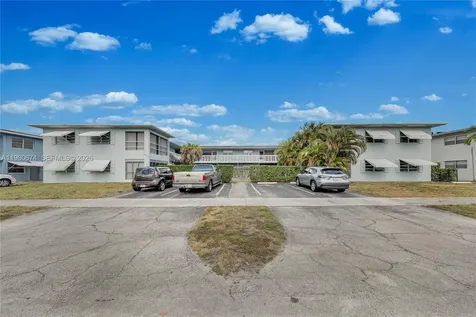 3711 Van Buren Street Hollywood FL 33021