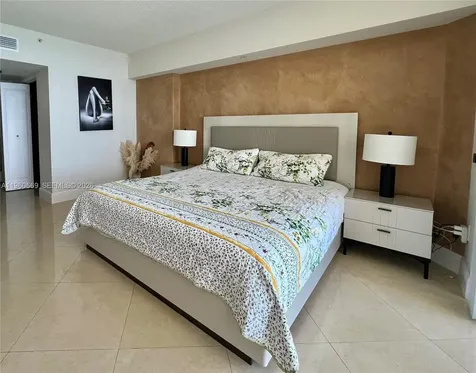 16699 Collins Avenue Sunny Isles Beach FL 33160
