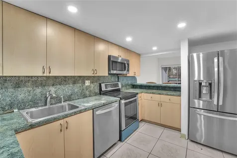 8775 Park Boulevard Miami FL 33172