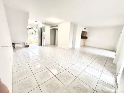 8775 Park Boulevard Miami FL 33172
