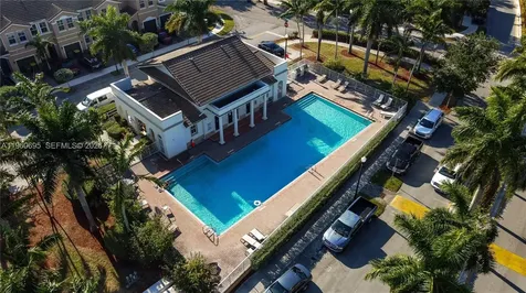 1447 SE 24th Avenue Homestead FL 33035