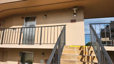 141 Piedmont C Delray Beach FL 33484