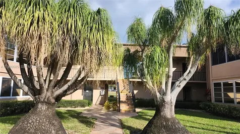 141 Piedmont C Delray Beach FL 33484