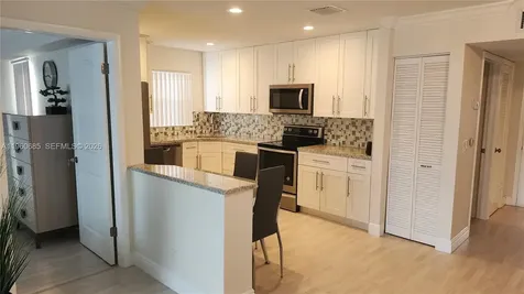 141 Piedmont C Delray Beach FL 33484