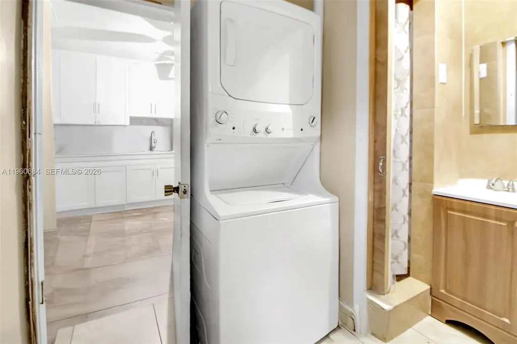 1331 SW 44th Avenue Fort Lauderdale FL 33317