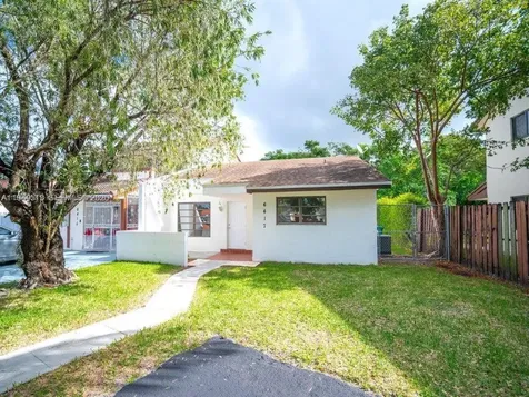 6417 SW 135th Avenue Miami FL 33183