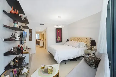1000 Brickell Plaza Miami FL 33131