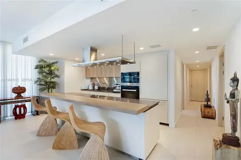 1000 Brickell Plaza Miami FL 33131
