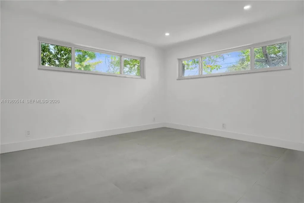 4731 Pierce Street Hollywood FL 33021
