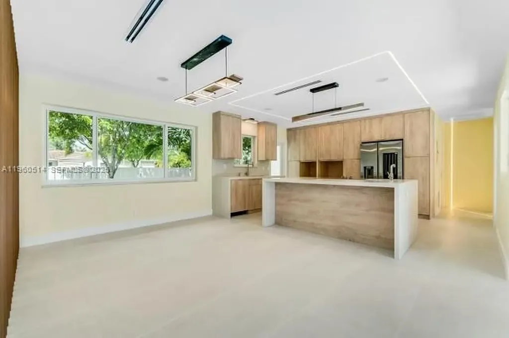 4731 Pierce Street Hollywood FL 33021