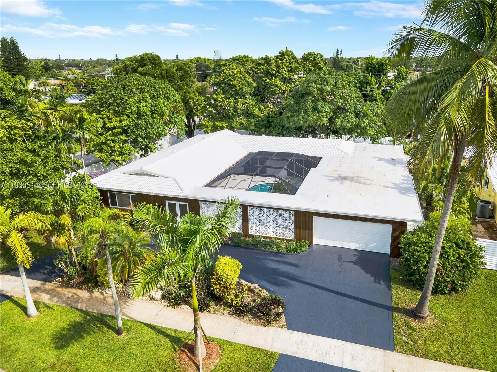 4731 Pierce Street Hollywood FL 33021