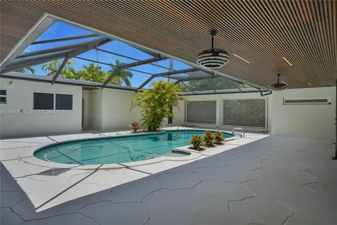 4731 Pierce Street Hollywood FL 33021