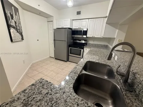 17150 N Bay Road Sunny Isles Beach FL 33160