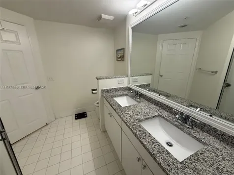 17150 N Bay Road Sunny Isles Beach FL 33160