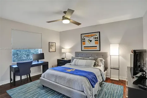 2539 Royal Palm Way Weston FL 33327