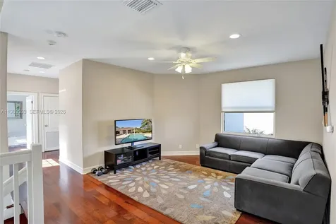 2539 Royal Palm Way Weston FL 33327