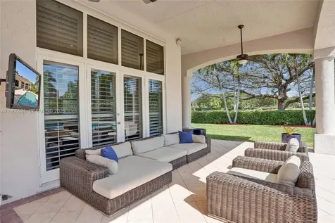 2539 Royal Palm Way Weston FL 33327