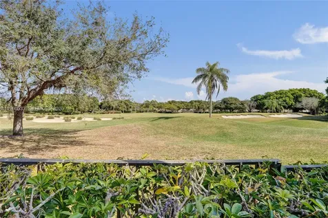 2539 Royal Palm Way Weston FL 33327